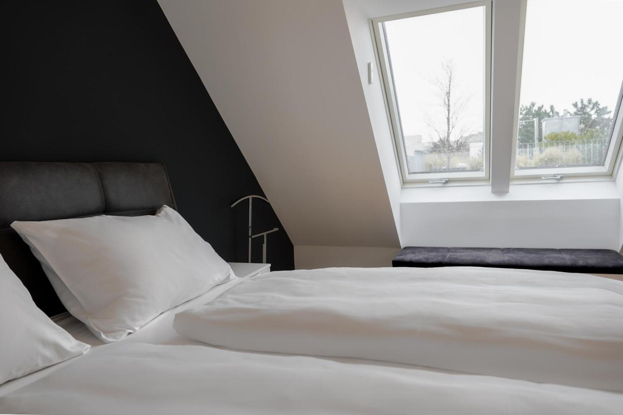 Modern Stylish Design Apartment With Free Parking Emily เวียนนา ภายนอก รูปภาพ